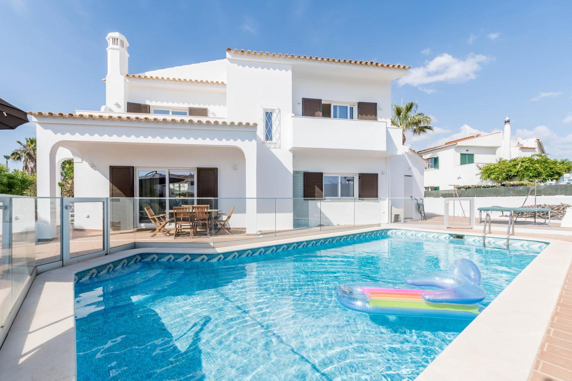Grandma's Ferienhaus Albufeira